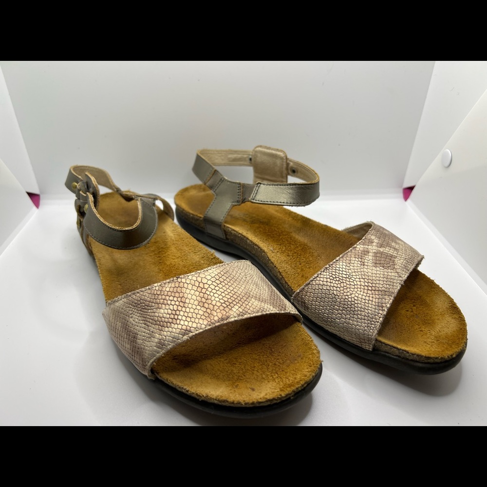 NAOT size 41 sandals